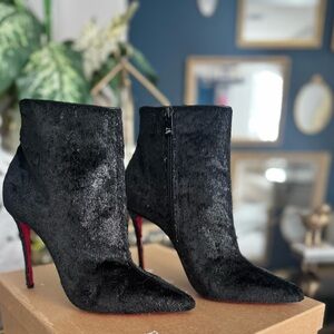 Christian Louboutin Black Velours So Kate Booty 100 Ankle Boots Pointed Toe 39